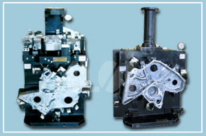 Sprocket chamber cover horizontal processing center clamping fixture